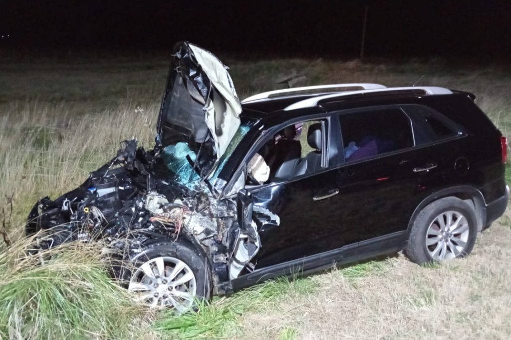 Colisión entre una SUV y un camión en la Ruta Provincial N° 51
